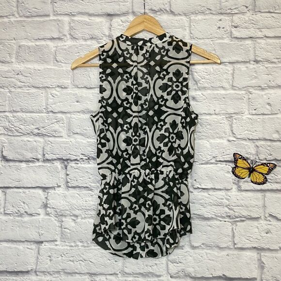 TEMPERANCE Sleeveless Peplum Blouse Size Extra Small - Picture 5 of 10